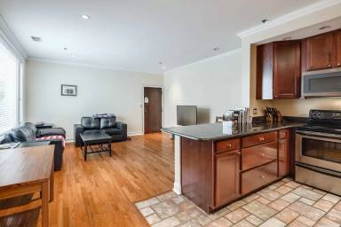 Main picture of 627 N 18th St