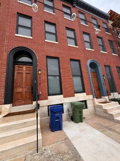 Main picture of 515 N Carrollton Ave