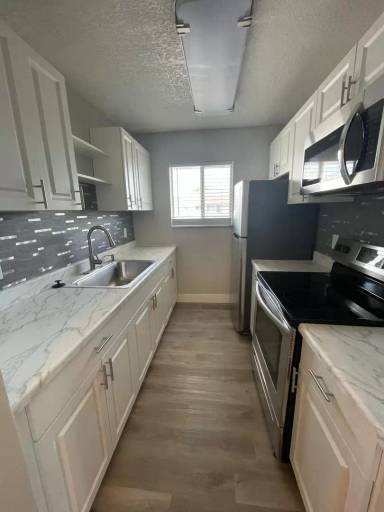Main picture of 717 W Tiffany Dr