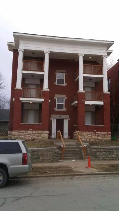 Main picture of 2404 E 29th St