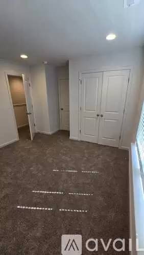 Main picture of 6617 Rockwell Blvd W