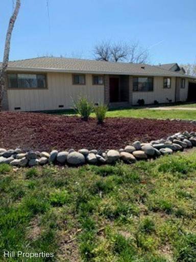 Main picture of 2877 Godman Ave