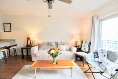 Main picture of Hunters Ridge Condominiums