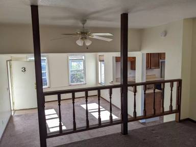 Main picture of 356 SE Alder St