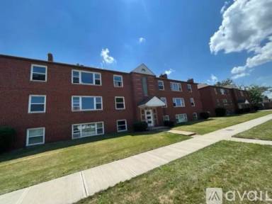 Main picture of 13705 Lakewood Heights Blvd