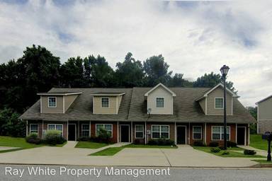 Main picture of 552 Maggie Ln
