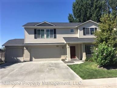 Main picture of 2801 S Bluegrass Dr