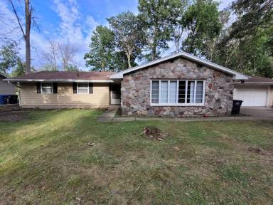 Main picture of 2606 Southwood Dr