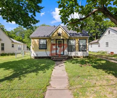 Main picture of 1212 Lewis St
