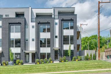 Main picture of 1654 19th Ave S