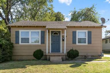 Main picture of 4629 S 33rd West Ave