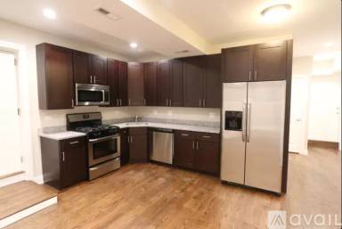 Main picture of 525-27 W Barry Ave