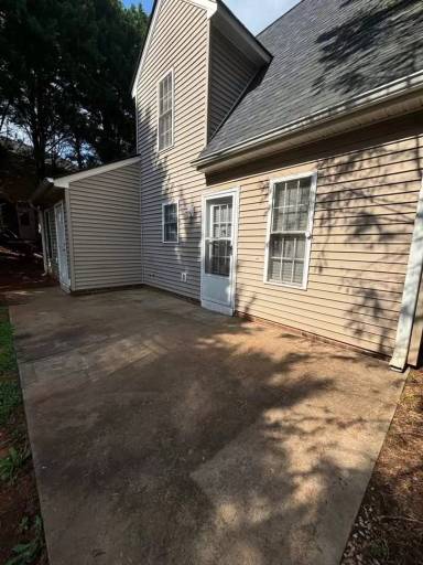 Main picture of 331 Springfield Cir