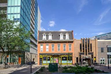 Main picture of Blackstone Apartments