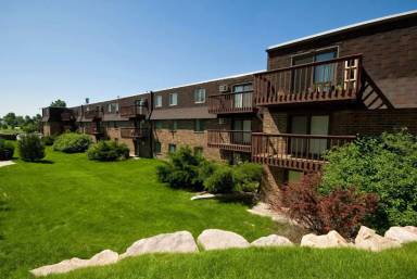 Main picture of La Crosse Estates Apartments