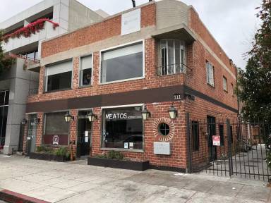 Main picture of 109 N La Cienega Blvd