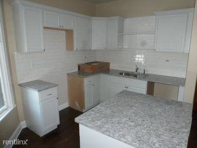 Main picture of 3755 N Sheffield Ave