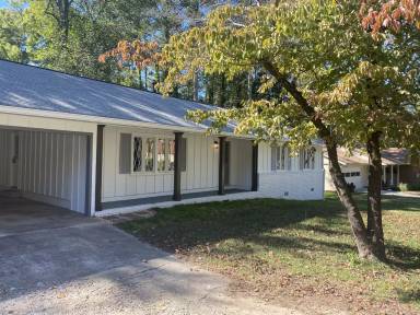 Main picture of 1771 Kimberly Dr SW
