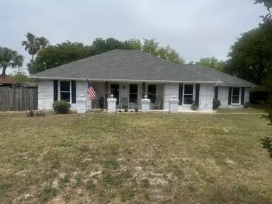 Main picture of 220 Wynnehaven Beach Rd