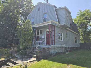 Main picture of 1425 W 6th Ave