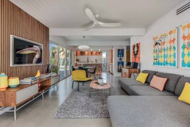 Main picture of 750 E Alexander Way