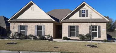 Main picture of 7025 Regency Ln