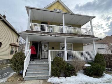 Main picture of 10516 Massie Ave