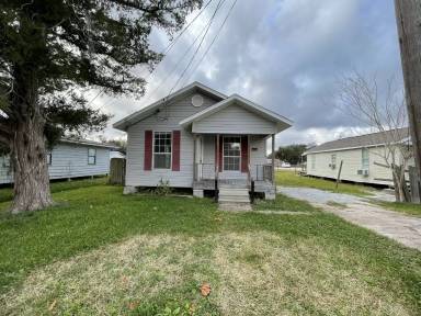 Main picture of 619 N Stanford St