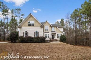 Main picture of 145 Primrose Pass