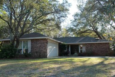 Main picture of 260 Dominica Cir W