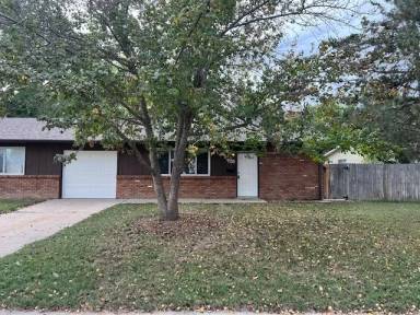 Main picture of 1131 McHugh St