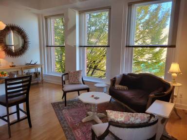 Main picture of 181 Quincy St