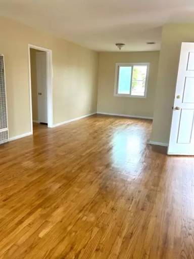 Main picture of 10047 S Gramercy Pl