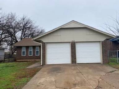 Main picture of 412 NW 90th St