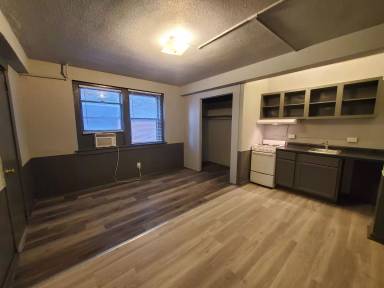 Main picture of 2205 Jones St