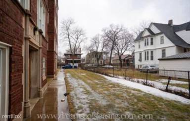 Main picture of 7029 S Indiana Ave