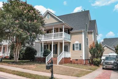 Main picture of 158 Fort Jackson Rd