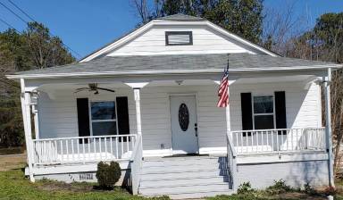 Main picture of 218 W Lee Ave