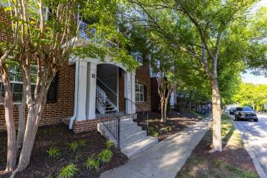 Main picture of 7231 Althorp Way