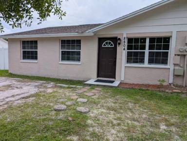 Main picture of 8804 Briar Hollow Ct