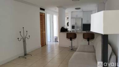 Main picture of Palm Gardens Condo