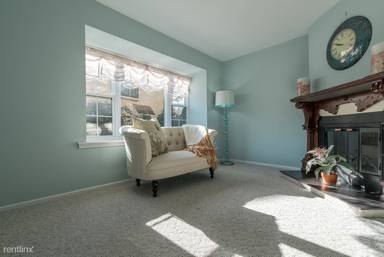 Main picture of 9 Chateau Cir