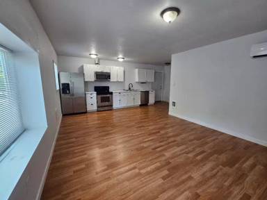 Main picture of 318 N Tower Ave