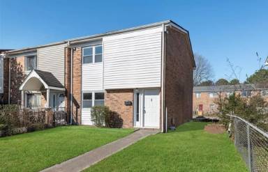 Main picture of 3312 Rainier Ct