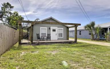 Main picture of 141 Kraft Ave