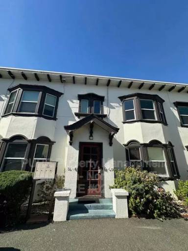 Main picture of 426 Humboldt St