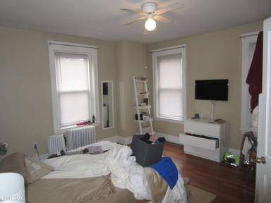 Main picture of 184 Saint Paul St