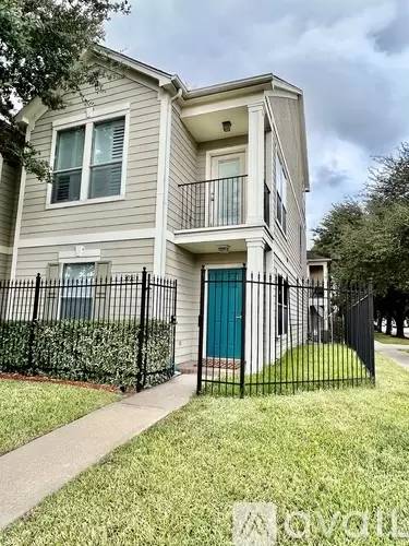 Main picture of 3023 Polk St