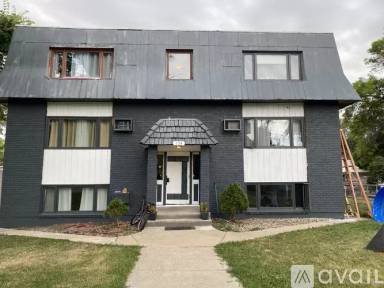 Main picture of 1114 4th Ave S