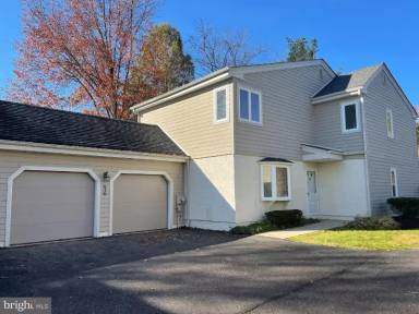 Main picture of 616 Hampton Ct